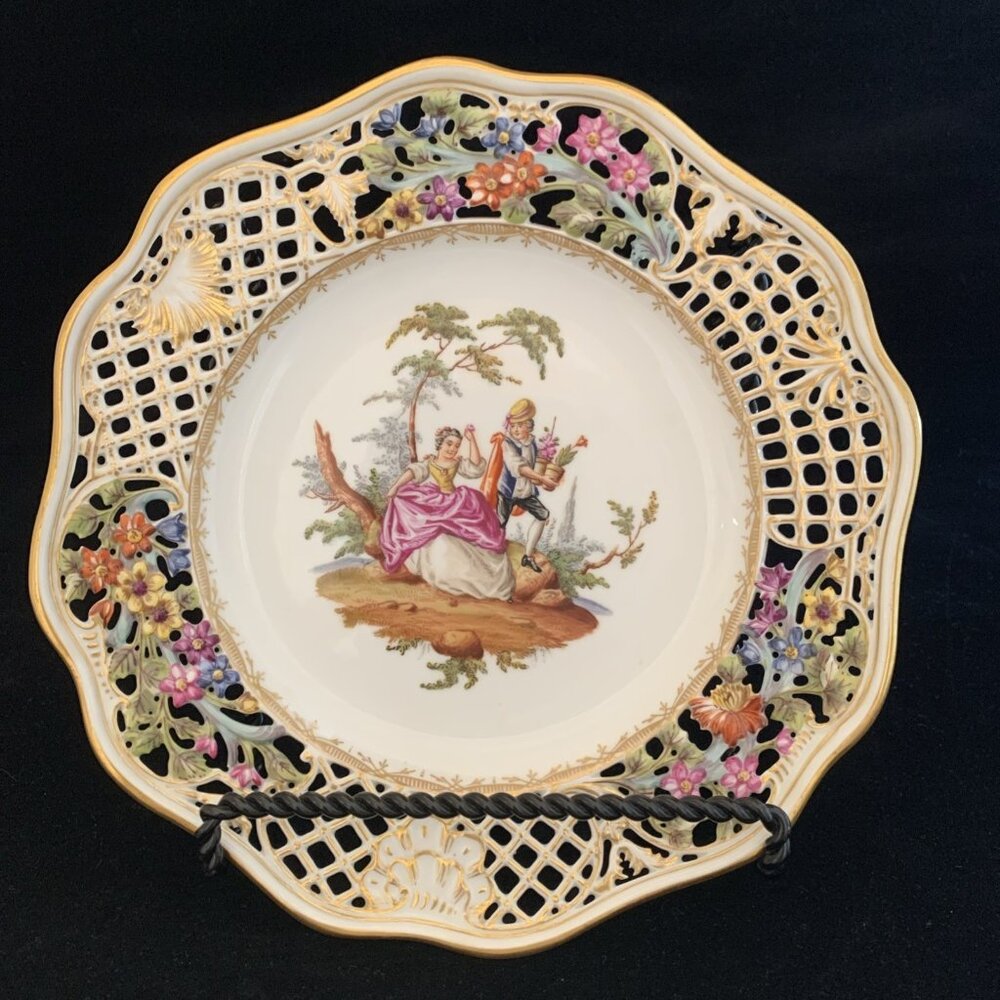 Helena Wolfsohn Reticulated Plate 8.5" Watteau Couple Scene Dresden Germany 7